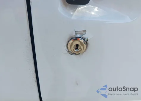 2014 Ford E-350 Super Duty Xlt from USA, damaged, VIN 1FBSS3BL1EDA50597